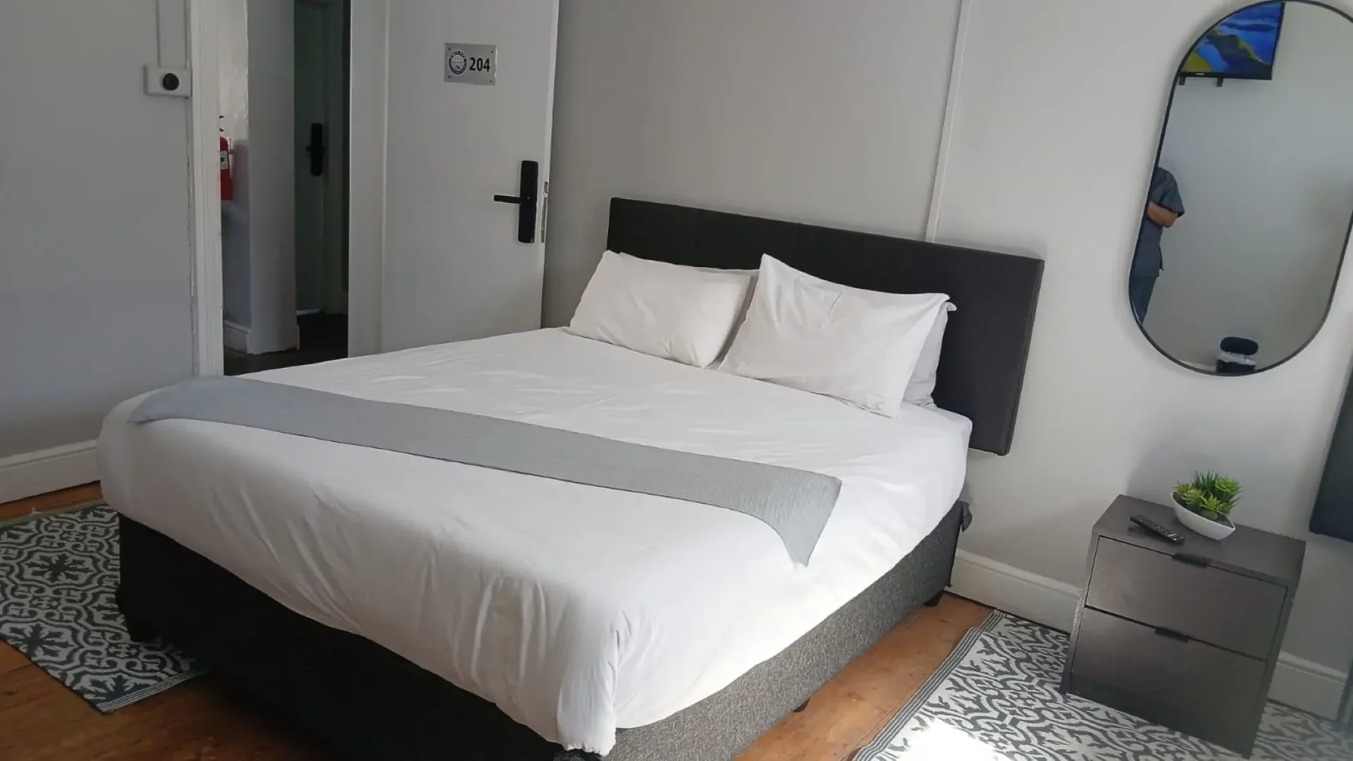 Cape Pods Hotel